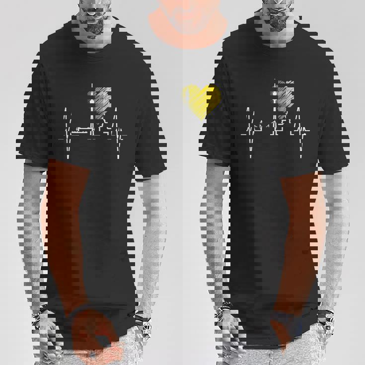 ドルトムント スカイライン ハートビート ルールポット ドイツ アイラブドルトムント I Love Dortmund Tシャツ 面白い贈り物