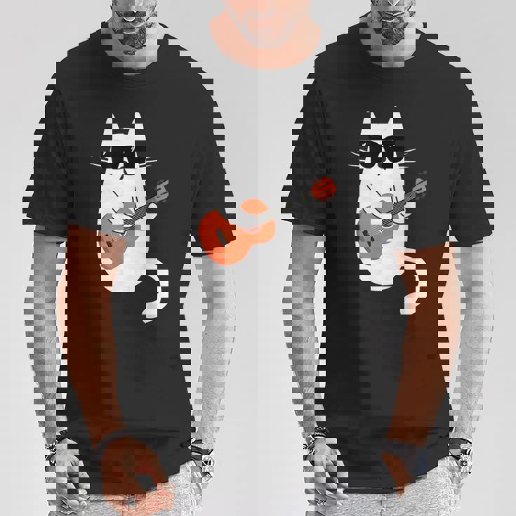 ネコとギター 猫とサングラス ネコ好き 猫飼い アコースティックギター エレキギター 音楽家 バンド ネコ 猫 Tシャツ 面白い贈り物