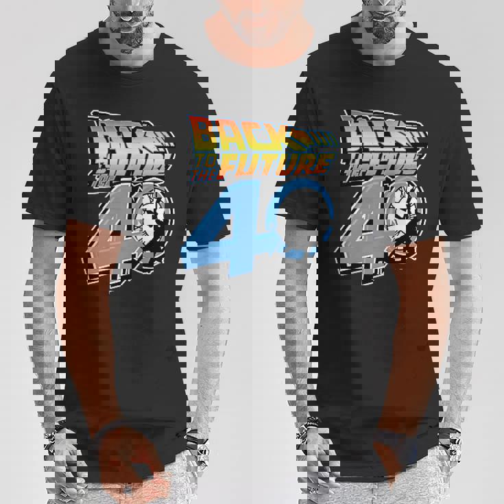 バック・トゥ・ザ・フューチャー 40周年記念タイムマシン Pov F&B Tシャツ 面白い贈り物