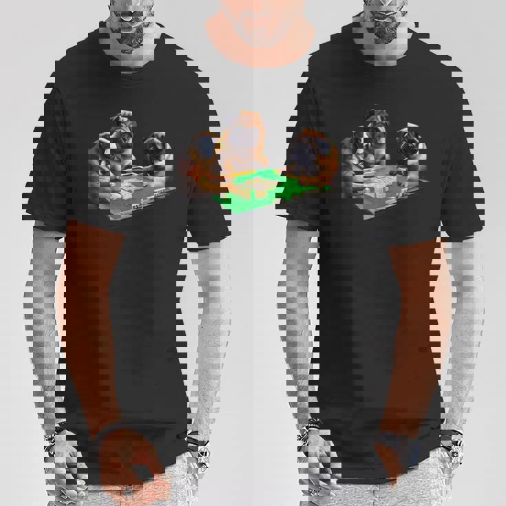 パグ 犬 麻雀 面白いtシャツ 文字入り メンズ おもしろ 面白い 服 おもしろグッズ ネタ 雀士 Tシャツ 面白い贈り物