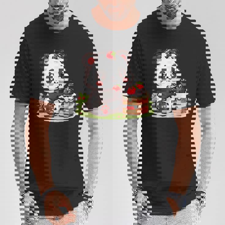 パンダを食べるストロベリーケーキ Tシャツ 面白い贈り物