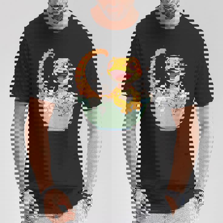 ヒョウモントカゲモドキ シャワー かわいい 野生動物 トカゲ Tシャツ 面白い贈り物