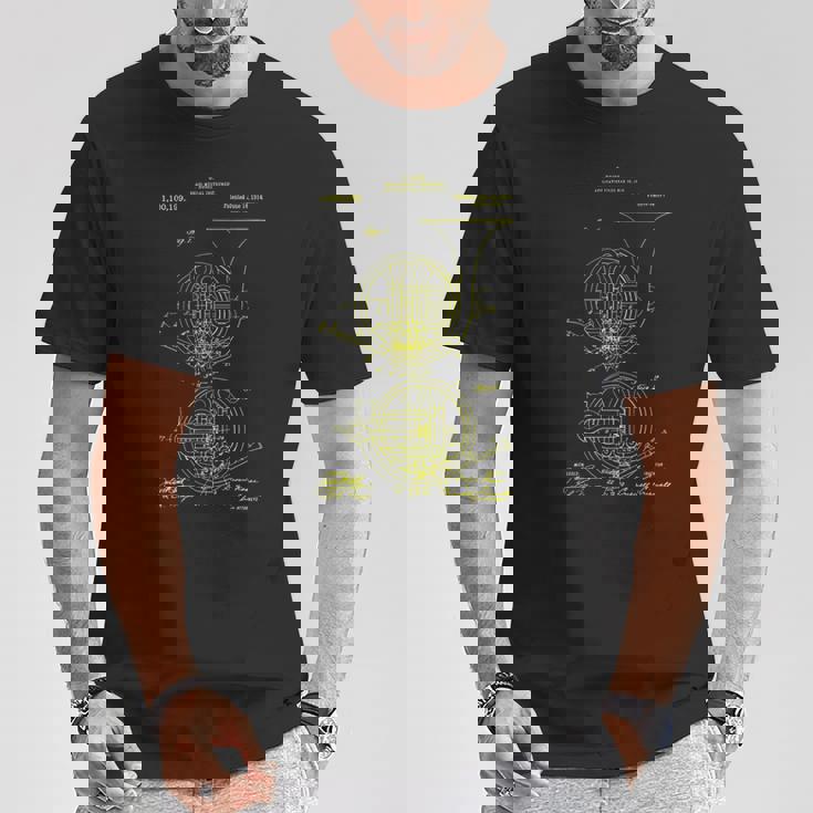 ビンテージ特許プリント 1914 フレンチホルン奏者 Tシャツ 面白い贈り物