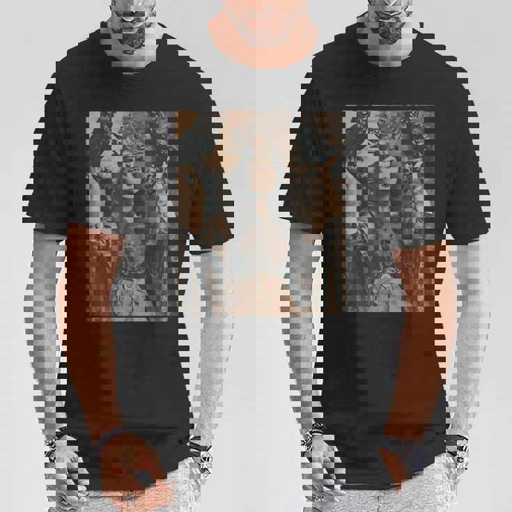 ビンテージ魔女魔女魔術師と猛禽フクロウ鳥ゴスゴシック。 Tシャツ 面白い贈り物