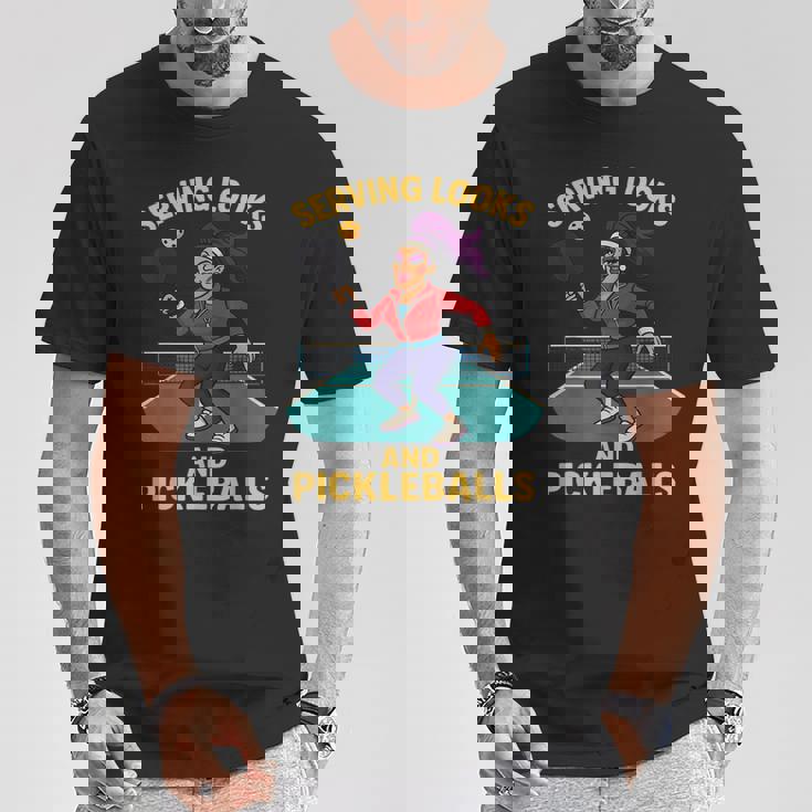 ピックルボールドラッグコート歌姫デザイン。 Tシャツ 面白い贈り物