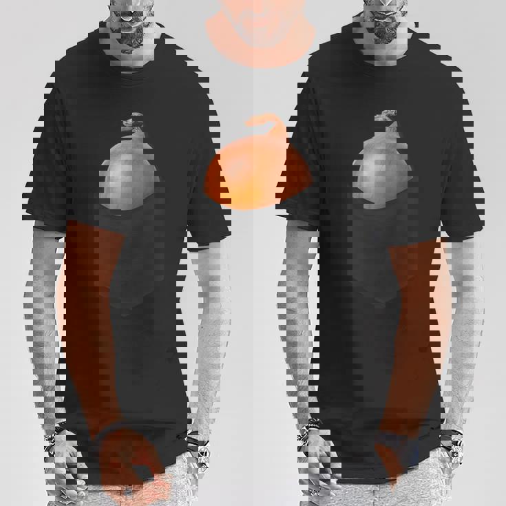 ポケットに入った玉ねぎ、胸に面白い玉ねぎ。 Tシャツ 面白い贈り物