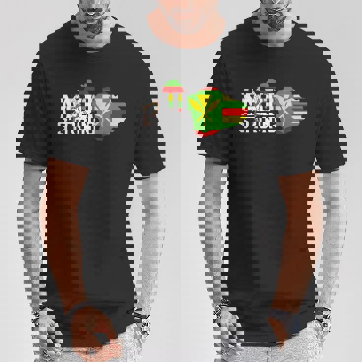 マウイ・ハワイ・ストロングのために祈って Tシャツ 面白い贈り物