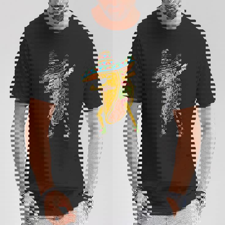 メキシコのタコスをダビングする Cinco De Mayoビンテージ Tシャツ 面白い贈り物