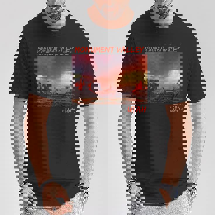 モニュメントバレーユタ州 Tシャツ 面白い贈り物