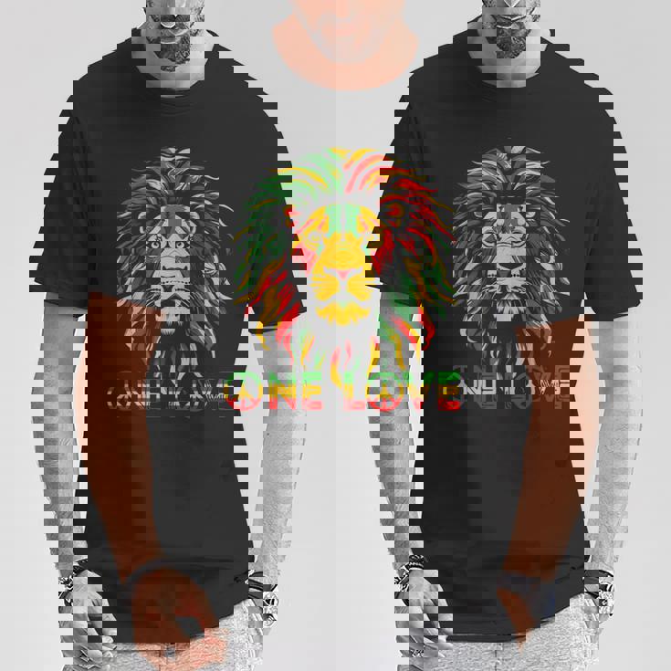 ラスタ レゲエ ライオン ジャマイカ ルーツ ユダのライオン ラスタファリ Tシャツ 面白い贈り物