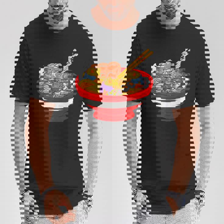 ラーメンを食べる三匹のかわいいカエルのお揃い アニメ恋人 食通 Tシャツ 面白い贈り物