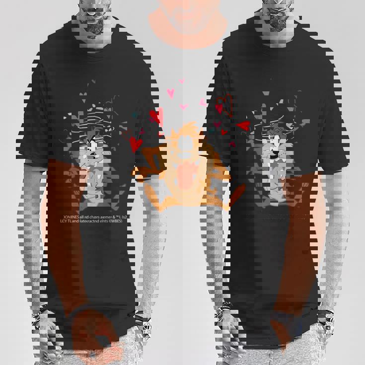 ルーニー・テューンズ タズ スピニング ハート 楽しい Tシャツ 面白い贈り物
