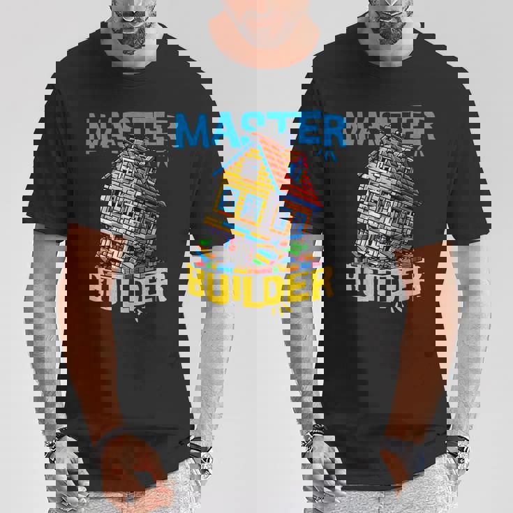 レゴのレンガ造りマスタービルダー面白い曲がった家。 Tシャツ 面白い贈り物