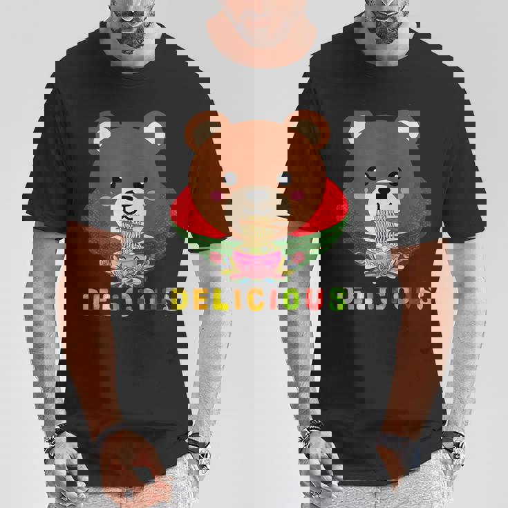 レッサーパンダ食べるラーメン5 Tシャツ 面白い贈り物