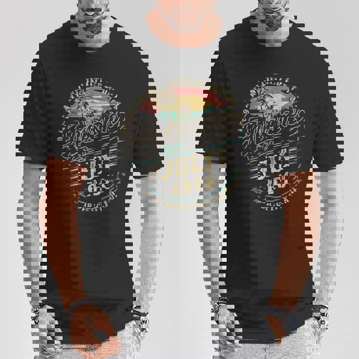 レトロな67歳の男性向け誕生日プレゼント 1958年7月 67歳 Tシャツ 面白い贈り物