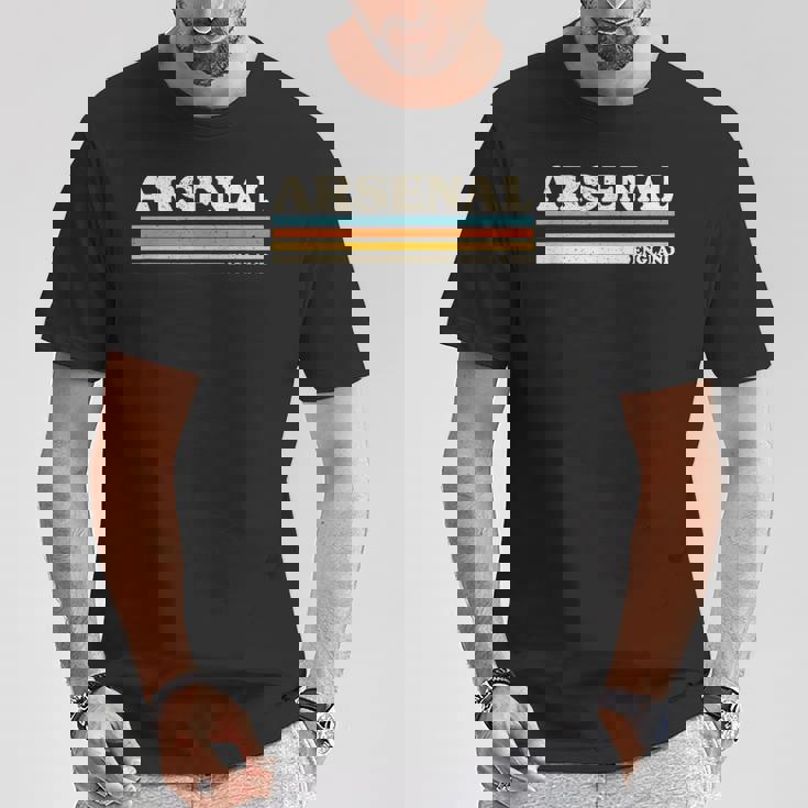 レトロストライプアーセナル。 Tシャツ 面白い贈り物