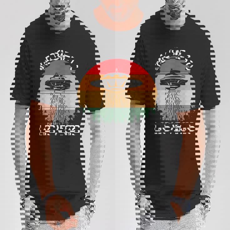 レトロベガス Ufo サイティング エイリアン メンズ レディース Tシャツ 面白い贈り物