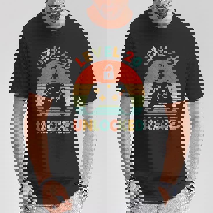 レベル 20 アンロック レトロ ヴィンテージ 面白い 20歳の誕生日 ゲーマー Tシャツ 面白い贈り物