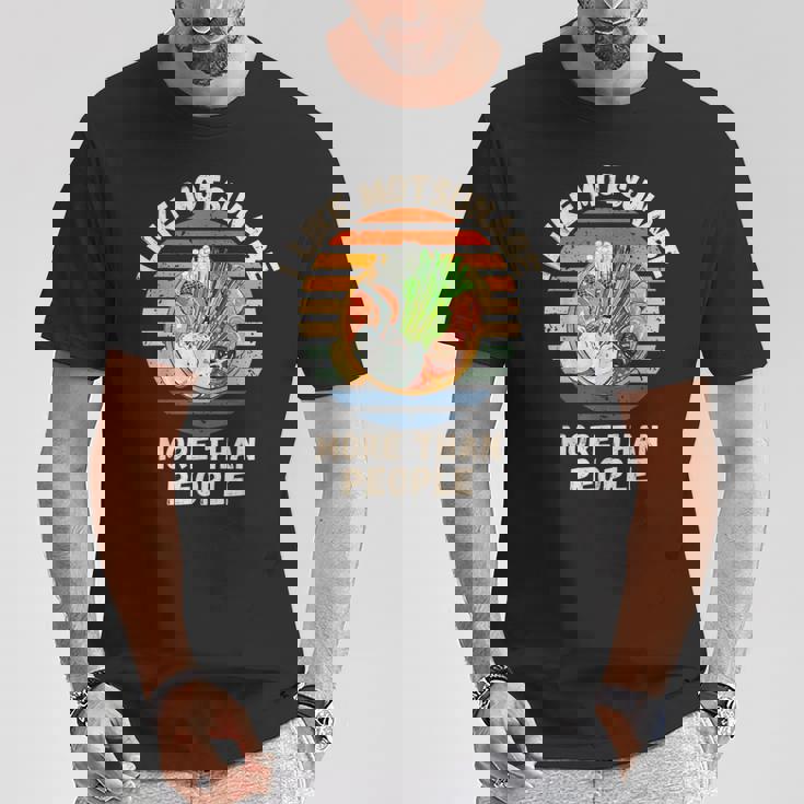 ヴィンテージ 人よりモツナベが好き レトロ もつ鍋 Tシャツ 面白い贈り物