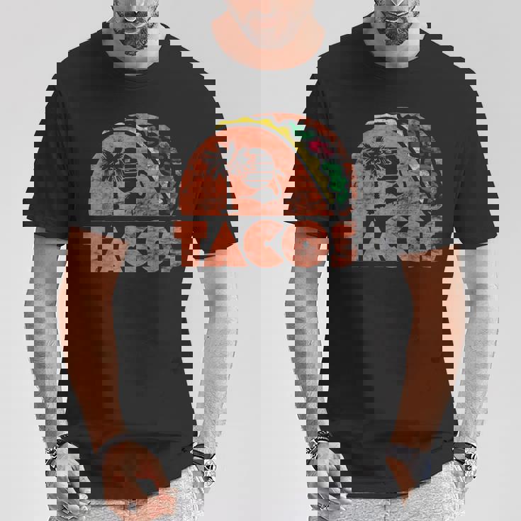 ヴィンテージタコスレトロビーチスタイル。 Tシャツ 面白い贈り物