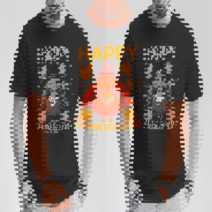 七面鳥の日ファミリーディナーとハッピー感謝祭の男性女性。 Tシャツ 面白い贈り物