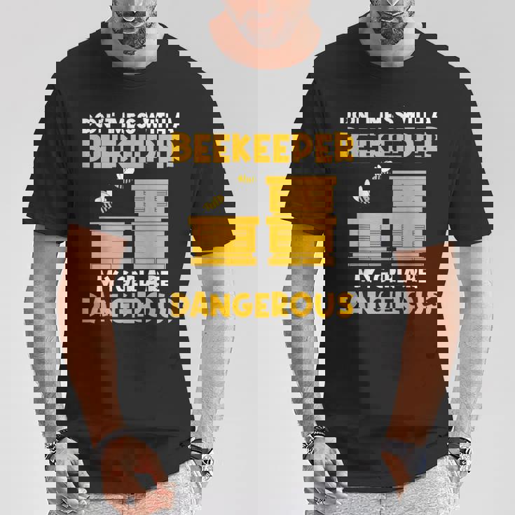 収穫養蜂家 これらを植えてミツバチを救いましょう Tシャツ 面白い贈り物