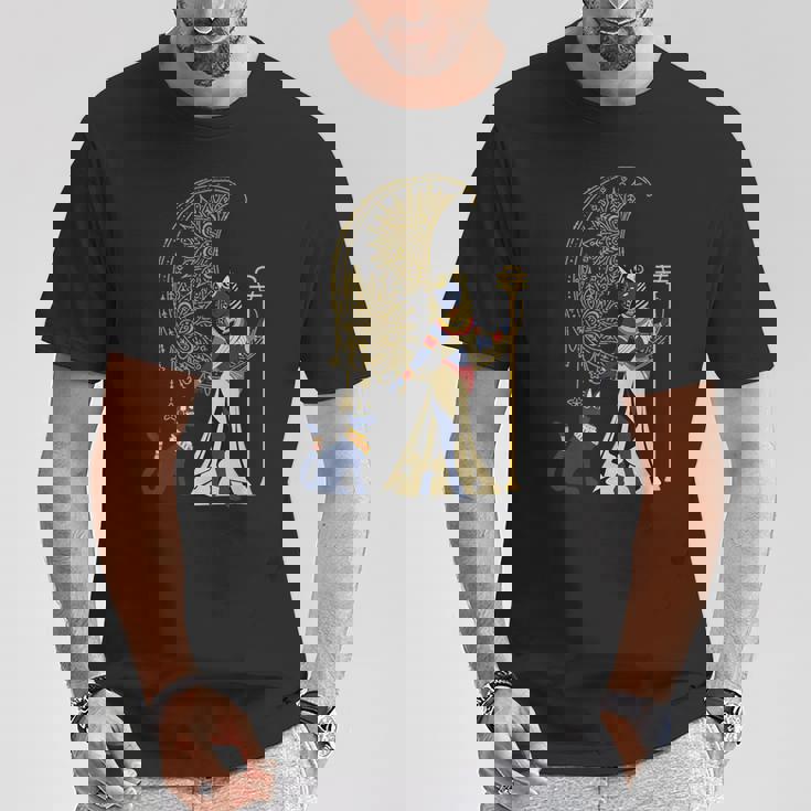 古代の典型的な猫の女神バステット エジプト 三日月 月 月 Tシャツ 面白い贈り物