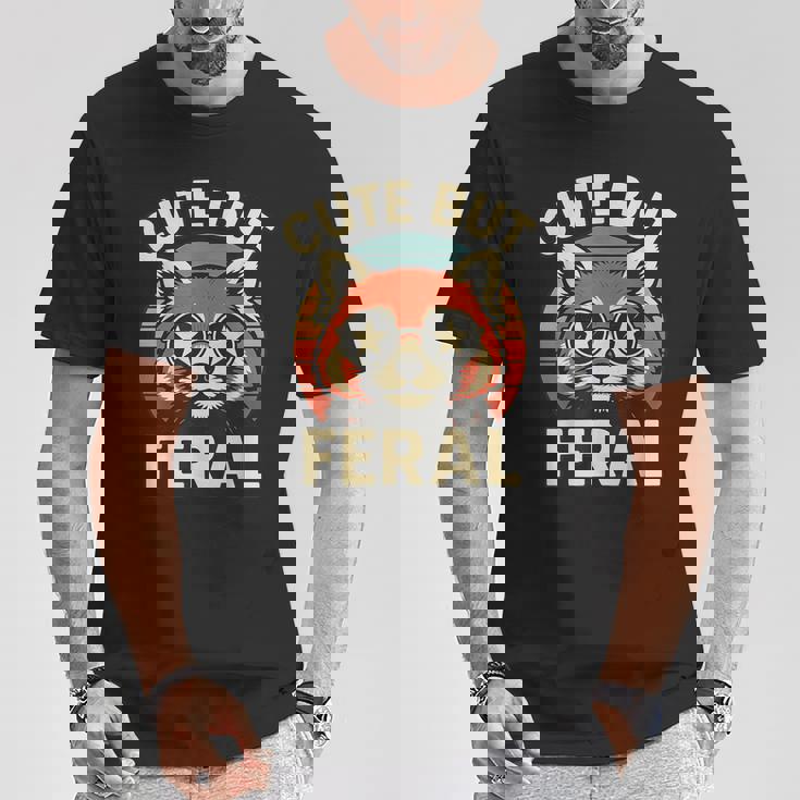 可愛いけどフェラル 面白い レトロ ビンテージ 星 シェード レッサーパンダ Tシャツ 面白い贈り物