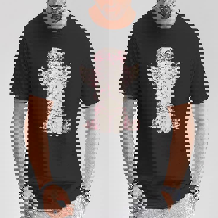 天使の羽を持つ膝の上の美的天使を祈る Tシャツ 面白い贈り物