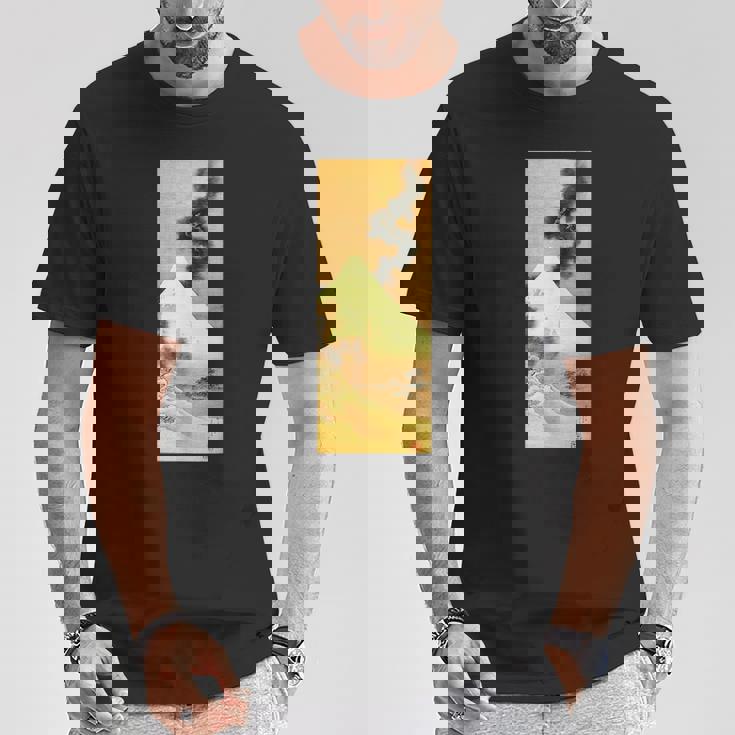 富士山から逃げる煙の龍 葛飾北斎 Tシャツ 面白い贈り物