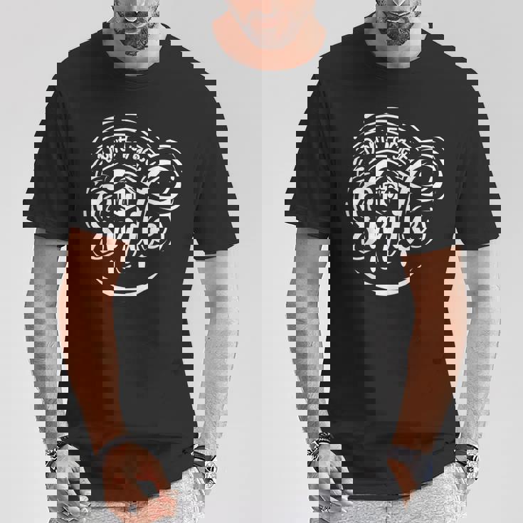 微笑むことを忘れないでください Tシャツ 面白い贈り物