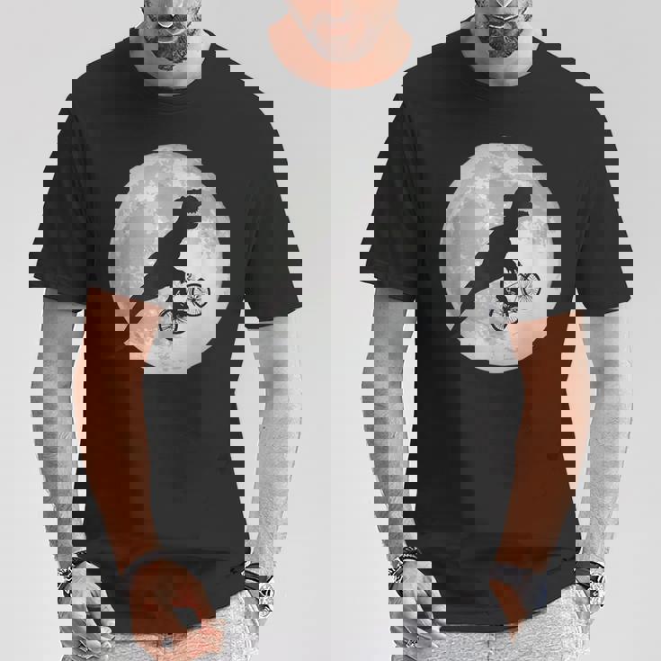 恐竜 ダイナソー 面白いtシャツ ティラノサウルス 月と自転車 サイクリング アート メンズ 子供 おもしろ 服 ネタ Tシャツ 面白い贈り物