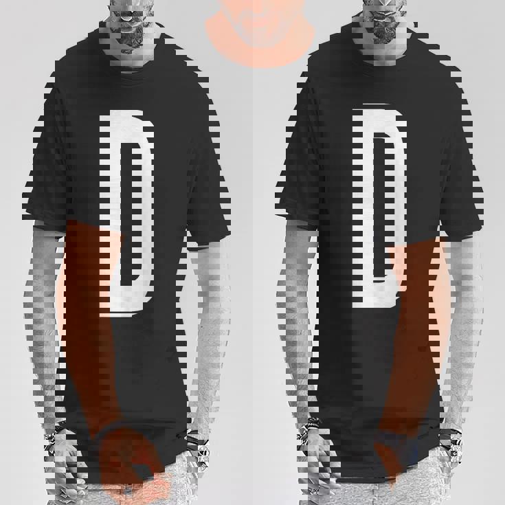 文字d アルファベットモノグラム イニシャル。 Tシャツ 面白い贈り物