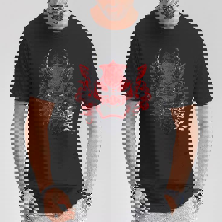 日本の伝統的な鬼の仮面日本の漢字アート Tシャツ 面白い贈り物