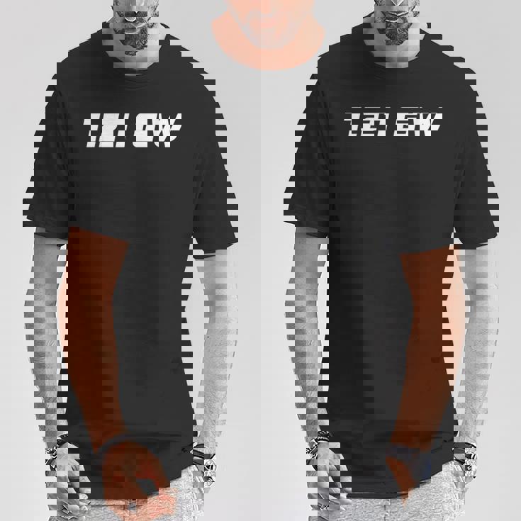 未来の電気自動車電気再生可能エネルギー 121Gw Tシャツ 面白い贈り物