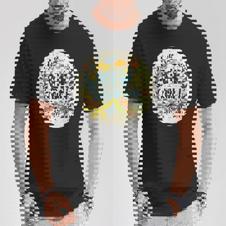 素敵な黄色い花と春の植物のための新しい成長スピーチ Tシャツ 面白い贈り物