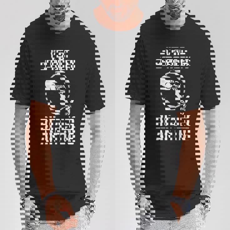 義足 I've Got 99 Problems But A Leg Ain't One Tシャツ 面白い贈り物