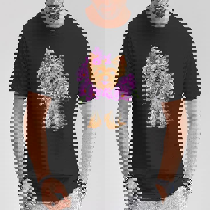 花を持つヨークシャー テリア Tシャツ 面白い贈り物