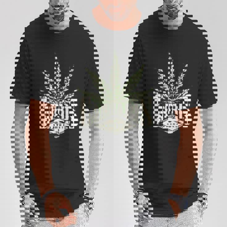 草 草 草 マリファナ Thc ポット 大麻 ナチュラル 4 Tシャツ 面白い贈り物