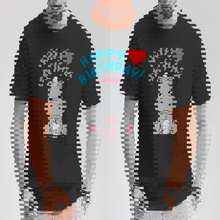 誕生日おめでとうギフト かわいいカバが彼女の誕生日を祝います Tシャツ 面白い贈り物