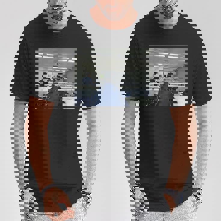 講演会のようす Tシャツ 面白い贈り物