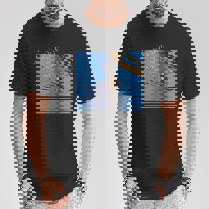 雪の妖精 北海道 日本の小鳥 青空 写真 Tシャツ 面白い贈り物