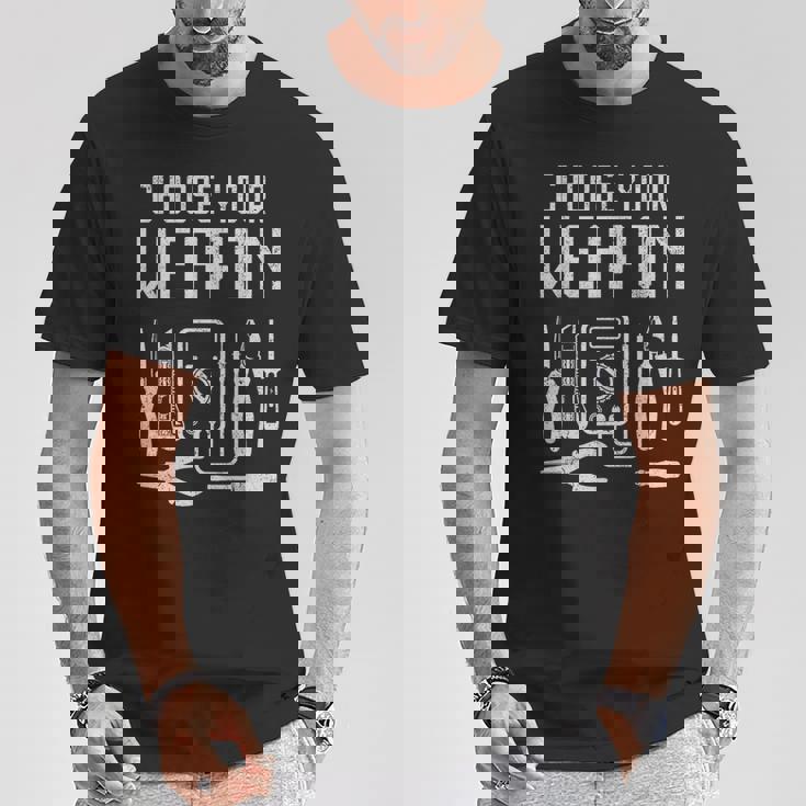 電気工道具 武器を選ぶ Tシャツ 面白い贈り物