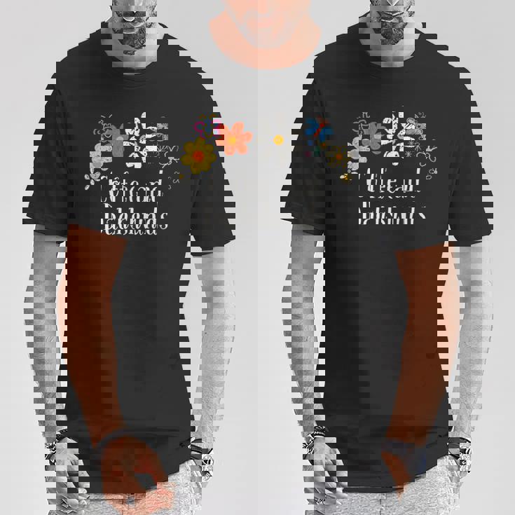 面白いコーヒーとダックスフントの花を言う Tシャツ 面白い贈り物