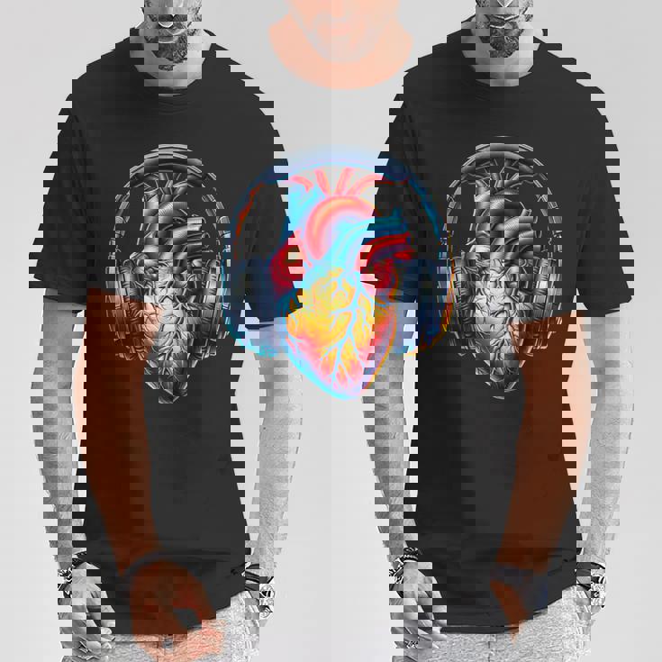 音楽解剖学的ハートとヘッドフォンdjミュージックグラフィック Tシャツ 面白い贈り物