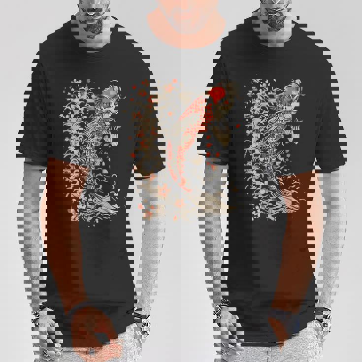 鯉 アジアン 鯉 錦鯉 魚 さくら 桜 季節 Tシャツ 面白い贈り物