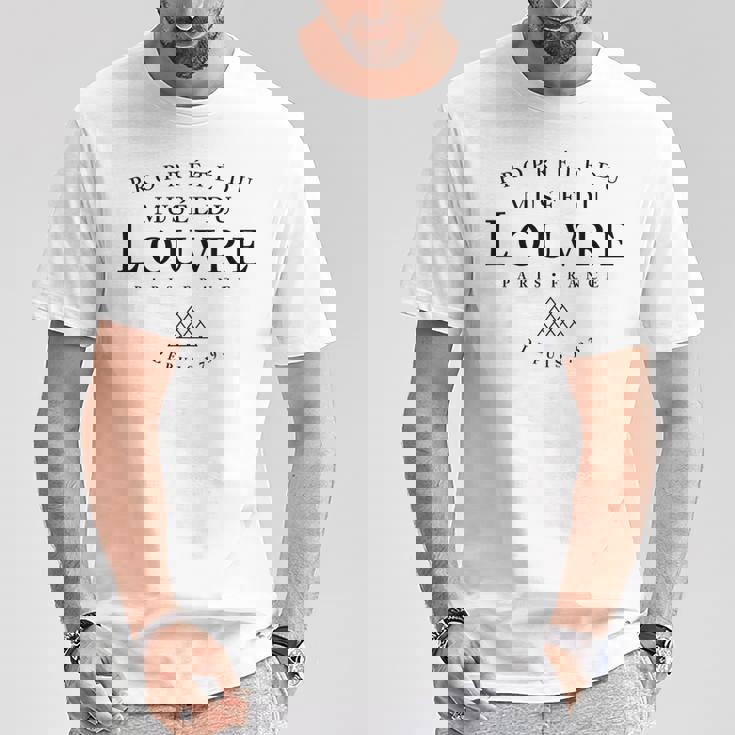 1793年創業のルーヴル美術館の財産 Tシャツ 面白い贈り物