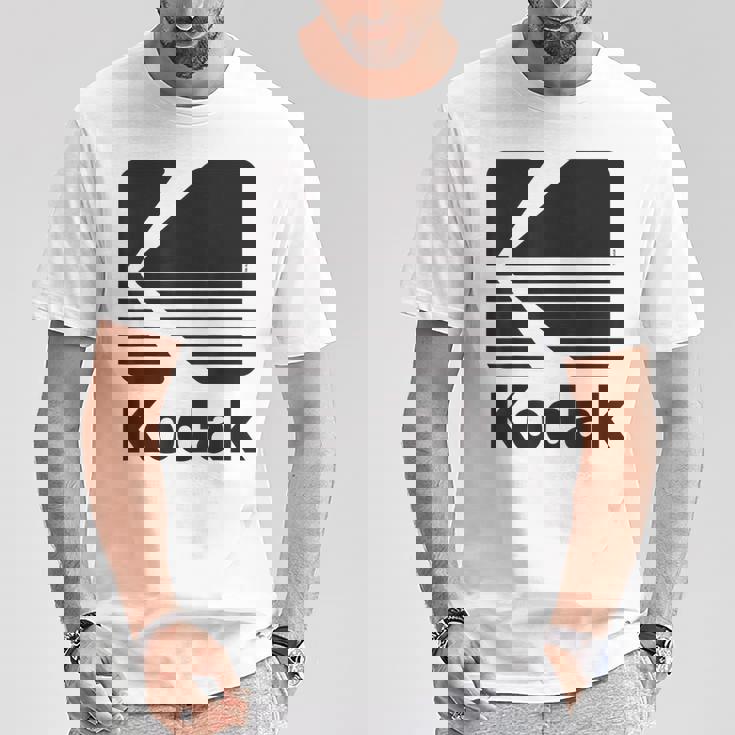 80年代ヴィンテージコダックロゴ ブラック Tシャツ 面白い贈り物