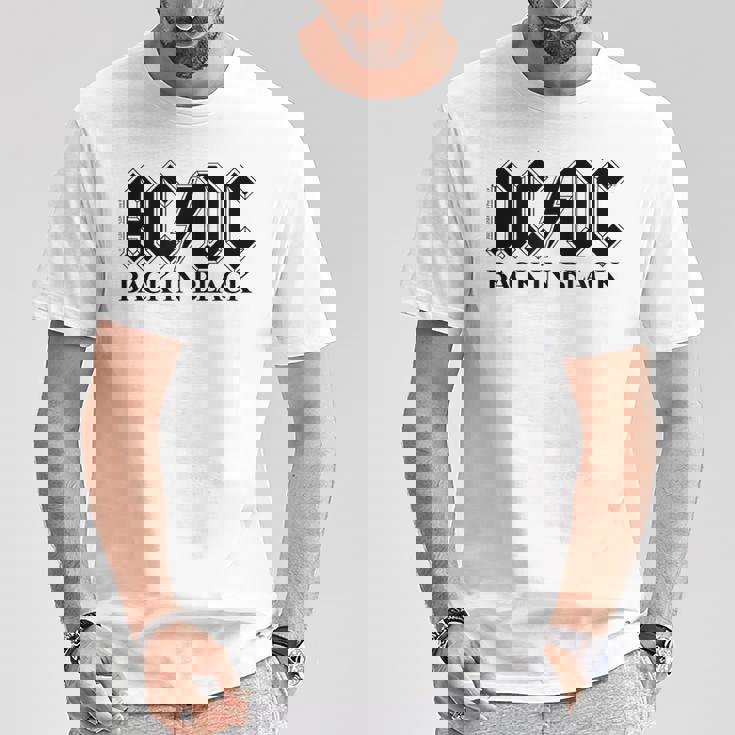 AcDcロックミュージックバンドバックブラックロゴ。 Tシャツ 面白い贈り物