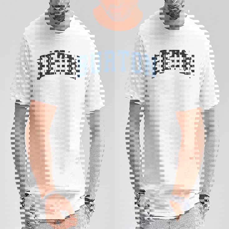 Burton Michigan Mi ヴィンテージ スポーツデザイン ネイビーデザイン Tシャツ 面白い贈り物